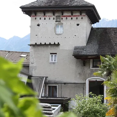 Hotel Ristorante Degli Angioli *